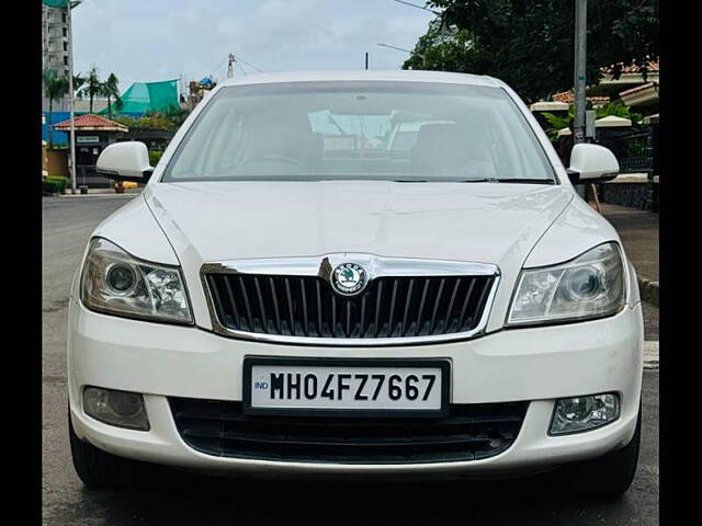 Used Skoda Laura Ambition 2.0 TDI CR AT in Mumbai