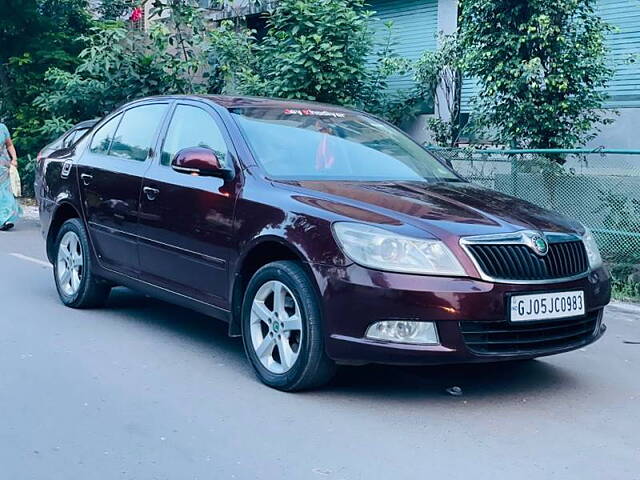 Used Skoda Laura Elegance 2.0 TDI CR MT in Surat