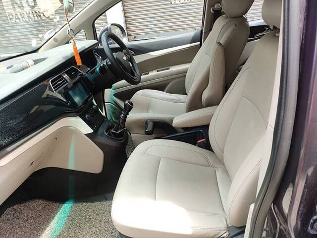 Used Mahindra Marazzo [2018-2020] M8 7 STR in Hyderabad