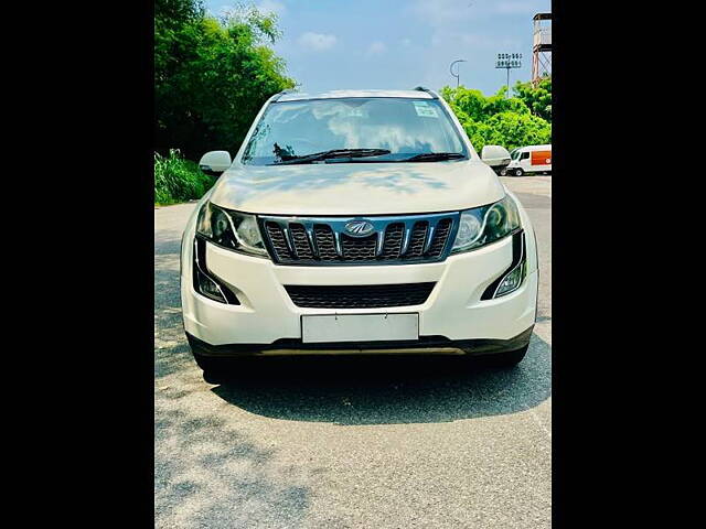 Used 2016 Mahindra XUV500 in Delhi