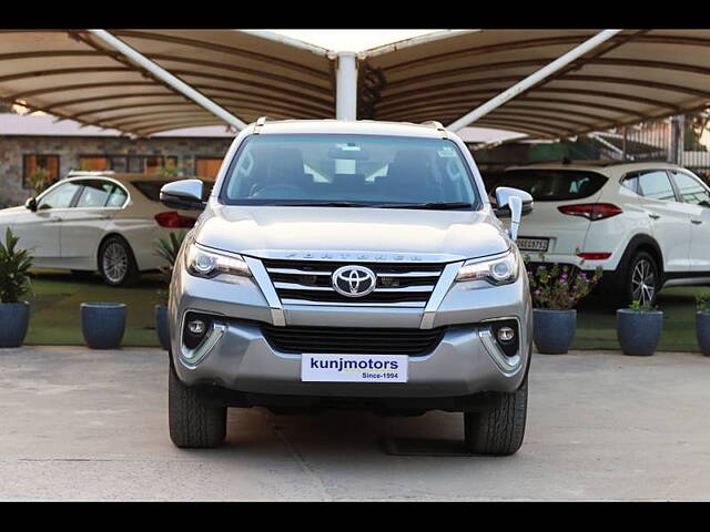 Used Toyota Fortuner [2016-2021] 2.8 4x2 AT [2016-2020] in Delhi