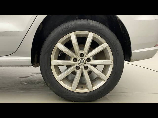 Used Volkswagen Ameo Highline Plus 1.0L (P) 16 Alloy in Delhi