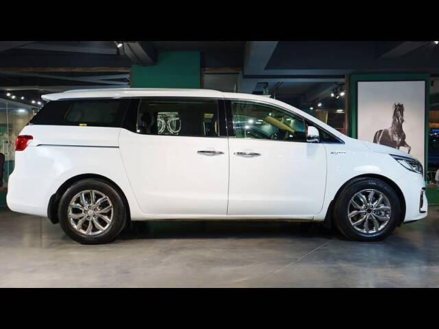 Used Kia Carnival [2020-2023] Limousine Plus 7 STR in Dehradun