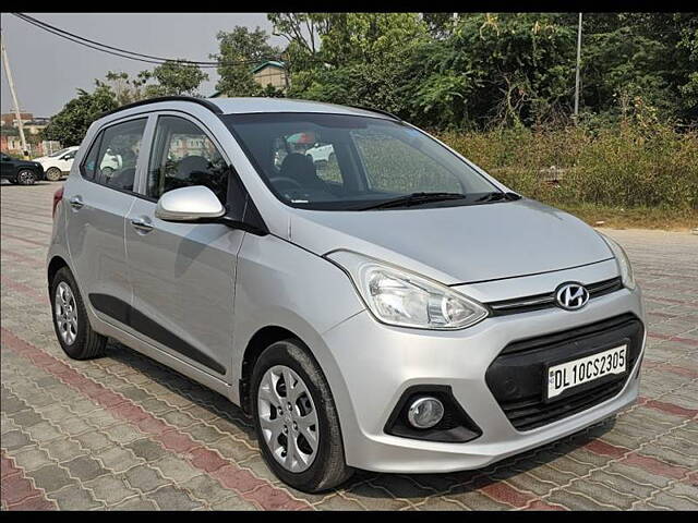 Used Hyundai Grand i10 Sportz (O) AT 1.2 Kappa VTVT [2017-2018] in Delhi