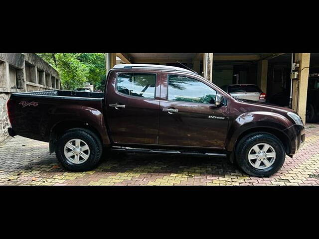 Used Isuzu D-Max V-Cross [2016-2018] 4x4 in Pune