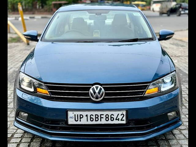 Used 2016 Volkswagen Jetta in Delhi