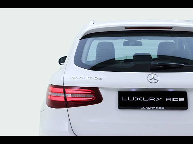 Used Mercedes-Benz GLC [2019-2023] 220d 4MATIC Progressive [2019-2021] in Lucknow