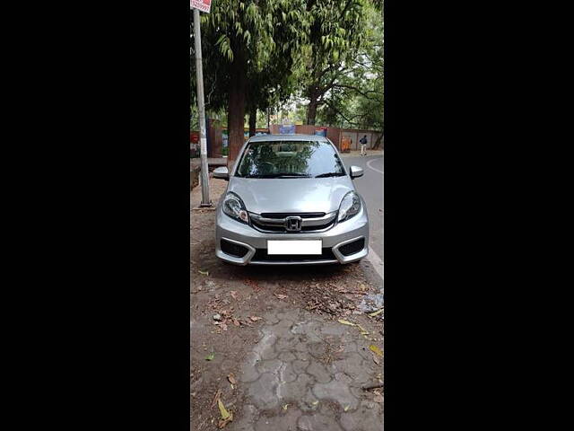 Used 2016 Honda Amaze in Delhi