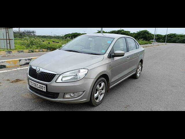 Used Skoda Rapid [2014-2015] 1.5 TDI CR Ambition with Alloy Wheels in Hyderabad