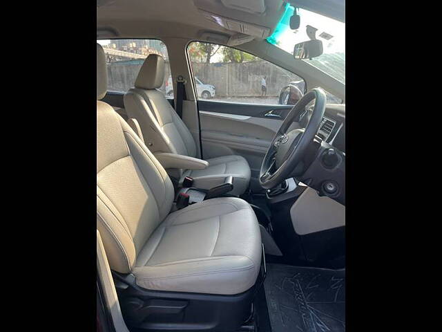 Used Mahindra Marazzo [2018-2020] M8 7 STR in Mumbai