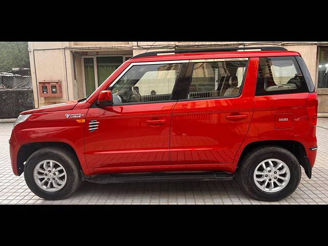 Used Mahindra TUV300 [2015-2019] T8 AMT in Mumbai