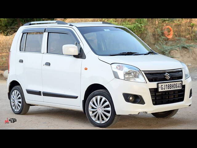 Used Maruti Suzuki Wagon R 1.0 [2014-2019] VXI in Ahmedabad