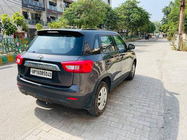 Used Toyota Urban Cruiser Mid Grade AT in Ghaziabad