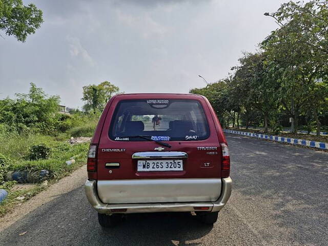 Used Chevrolet Tavera Neo 3 LT- 7(C) STR BS-III in Kolkata