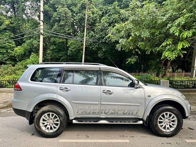 Used Mitsubishi Pajero Sport 2.5 AT in Gurgaon