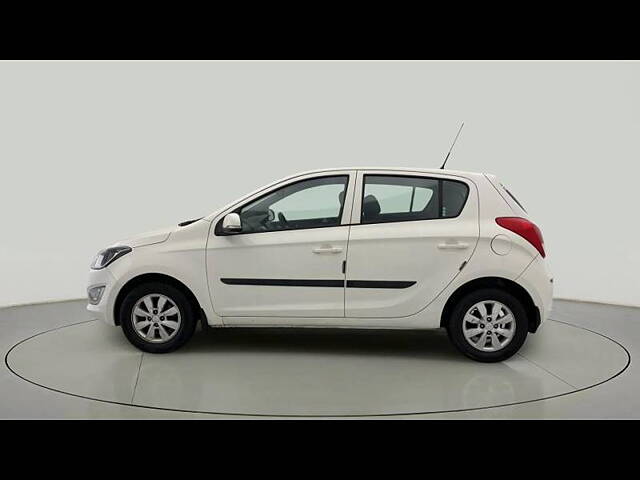 Used Hyundai i20 [2010-2012] Sportz 1.2 BS-IV in Ahmedabad