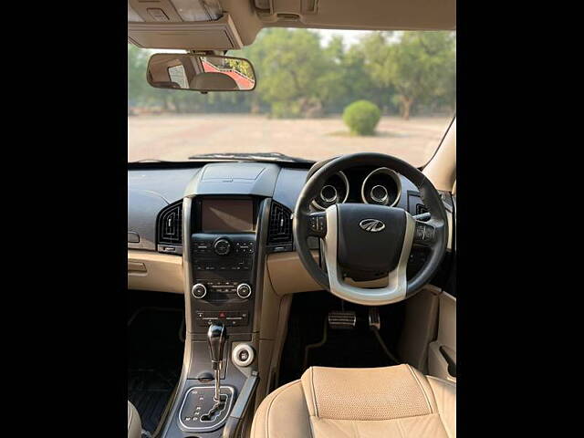 Used Mahindra XUV500 [2015-2018] W10 AT 1.99 in Delhi