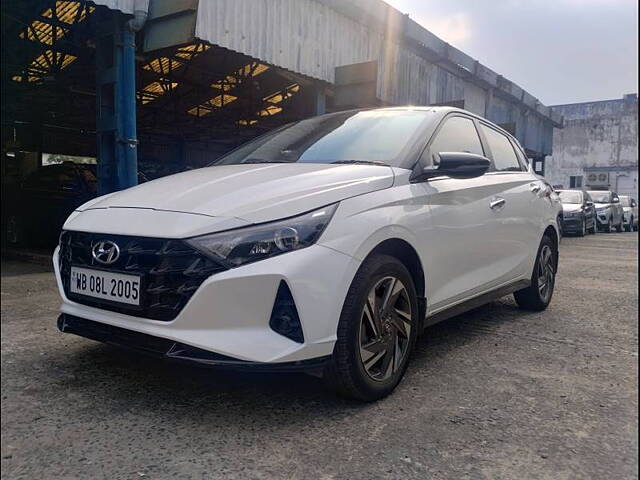 Used Hyundai i20 [2020-2023] Asta 1.2 IVT Dual Tone in Kolkata