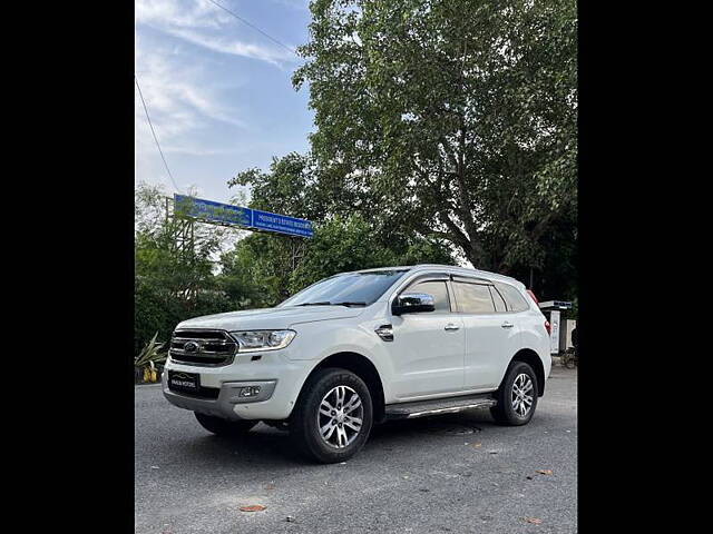 Used Ford Endeavour [2016-2019] Titanium 3.2 4x4 AT in Delhi