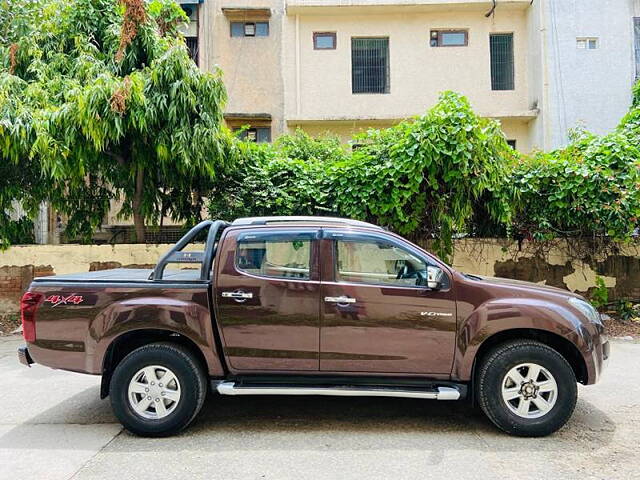 Used Isuzu D-Max V-Cross [2016-2018] 4x4 in Delhi