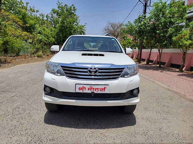 Used 2014 Toyota Fortuner in Indore