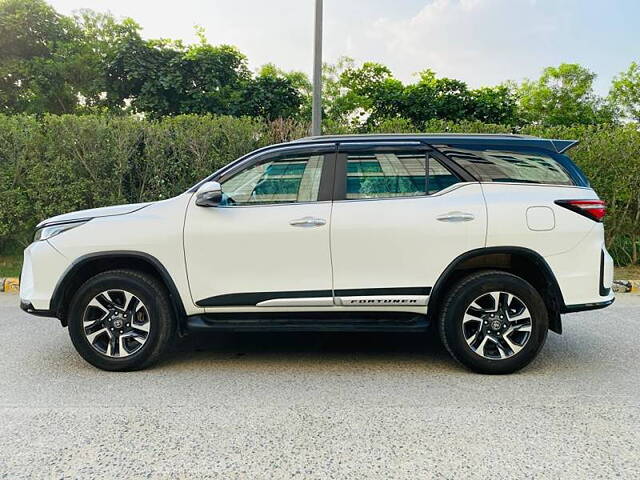 Used Toyota Fortuner Legender 2.8 4X2 AT in Delhi