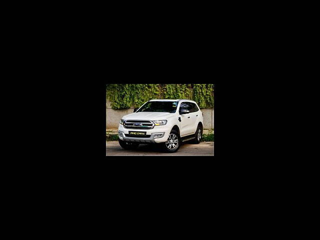 Used Ford Endeavour [2016-2019] Titanium 3.2 4x4 AT in Delhi