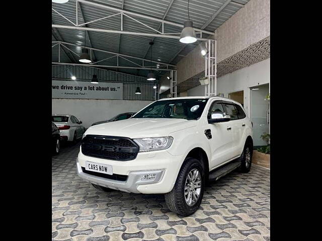 Used Ford Endeavour [2016-2019] Titanium 3.2 4x4 AT in Hyderabad