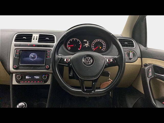 Used Volkswagen Polo [2016-2019] Highline1.2L (P) in Delhi