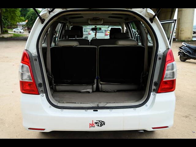 Used Toyota Innova [2009-2012] 2.5 GX 8 STR in Ahmedabad