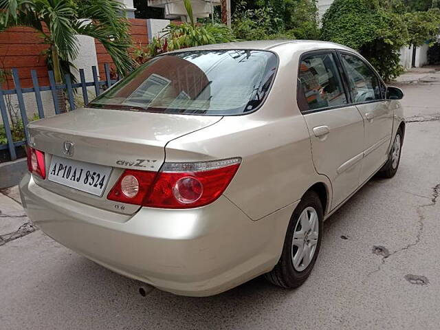 Used Honda City ZX GXi in Hyderabad