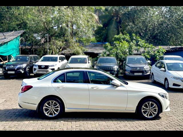 Used Mercedes-Benz C-Class [2014-2018] C 220 CDI Avantgarde in Mumbai