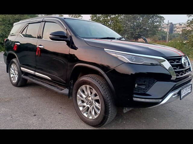 Used Toyota Fortuner 4X4 MT 2.8 Diesel in Delhi