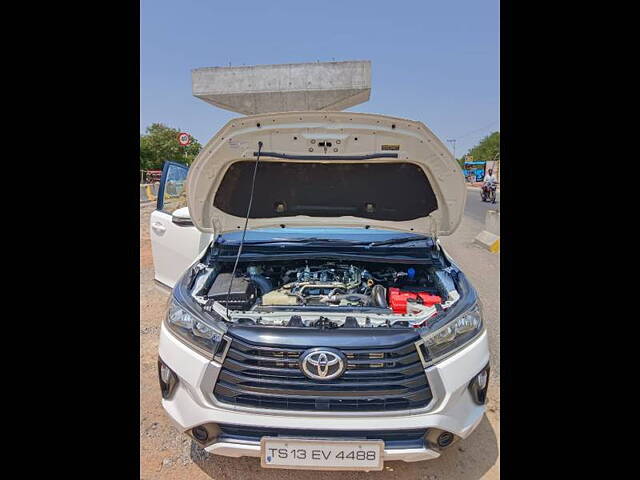 Used Toyota Innova Crysta [2016-2020] 2.4 G 8 STR [2016-2017] in Hyderabad