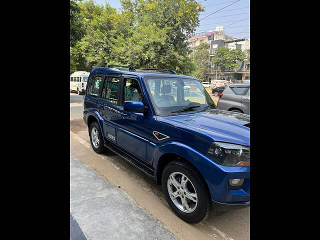 Used Mahindra Scorpio [2014-2017] S10 4WD AT in Delhi