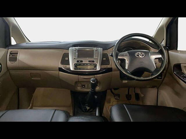 Used Toyota Innova [2013-2014] 2.5 VX 8 STR BS-III in Chandigarh