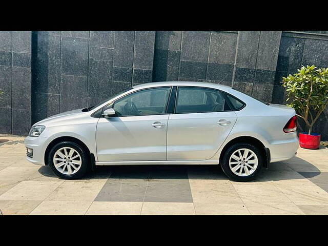 Used Volkswagen Vento [2014-2015] Highline Petrol AT in Delhi