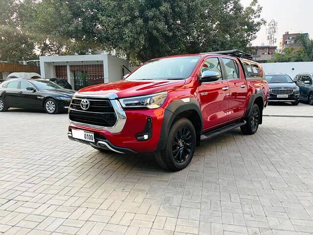 Used Toyota Hilux High 4X4 AT in Delhi