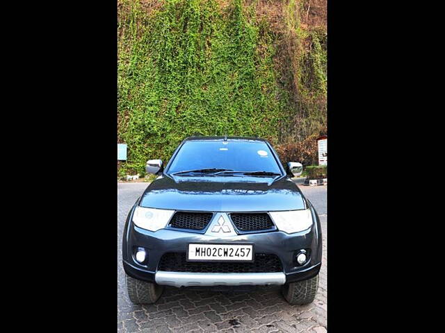 Used Mitsubishi Pajero Sport 2.5 MT in Mumbai