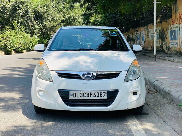 Used 2011 Hyundai i20 in Delhi