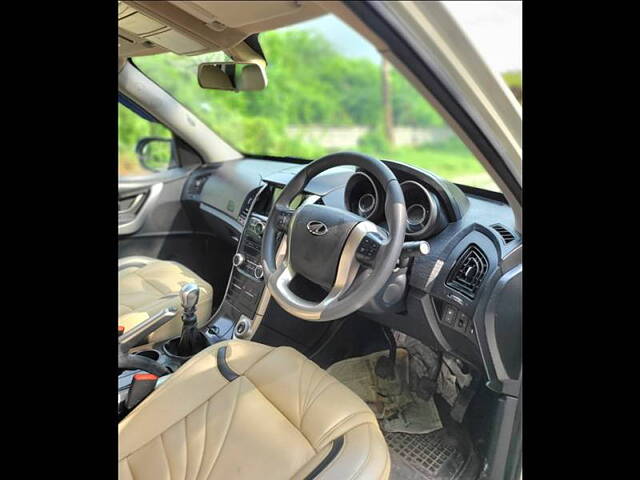 Used Mahindra XUV500 W7 [2018-2020] in Ahmedabad