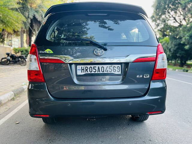 Used Toyota Innova [2013-2014] 2.5 VX 7 STR BS-IV in Chandigarh