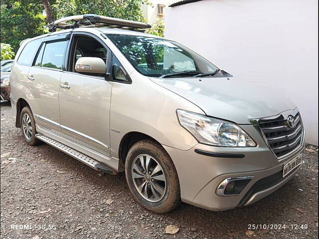 Used Toyota Innova [2013-2014] 2.5 VX 8 STR BS-IV in Mumbai