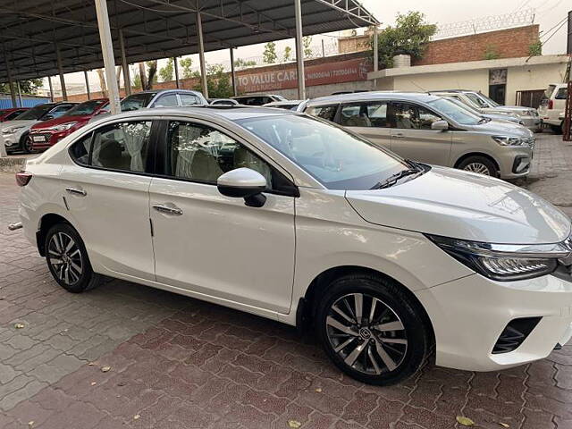 Used Honda City 4th Generation ZX Petrol in Lucknow