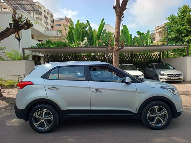 Used Hyundai Creta [2018-2019] SX 1.6 CRDi Dual Tone in Ahmedabad