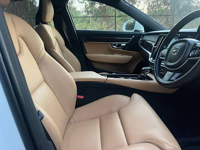 Used Volvo S90 [2016-2021] Momentum D4 [2018-2020] in Bangalore