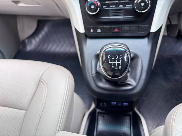 Used Mahindra Marazzo [2018-2020] M8 7 STR in Navi Mumbai