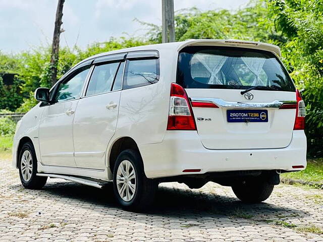 Used Toyota Innova [2015-2016] 2.5 GX BS III 8 STR in Ahmedabad