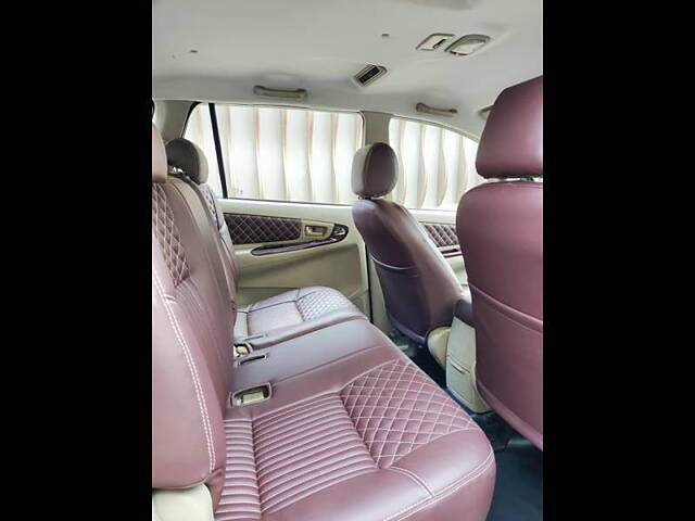 Used Toyota Innova [2005-2009] 2.5 G4 8 STR in Mumbai