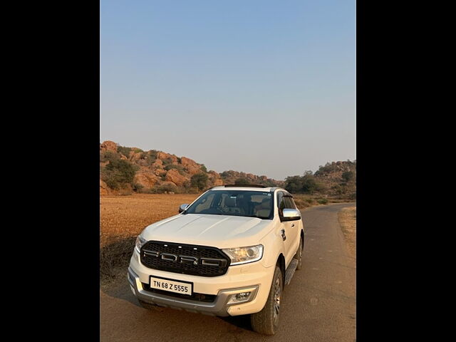 Used 2017 Ford Endeavour in Dehradun